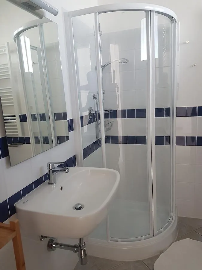 Venere Apartament Tirrenia