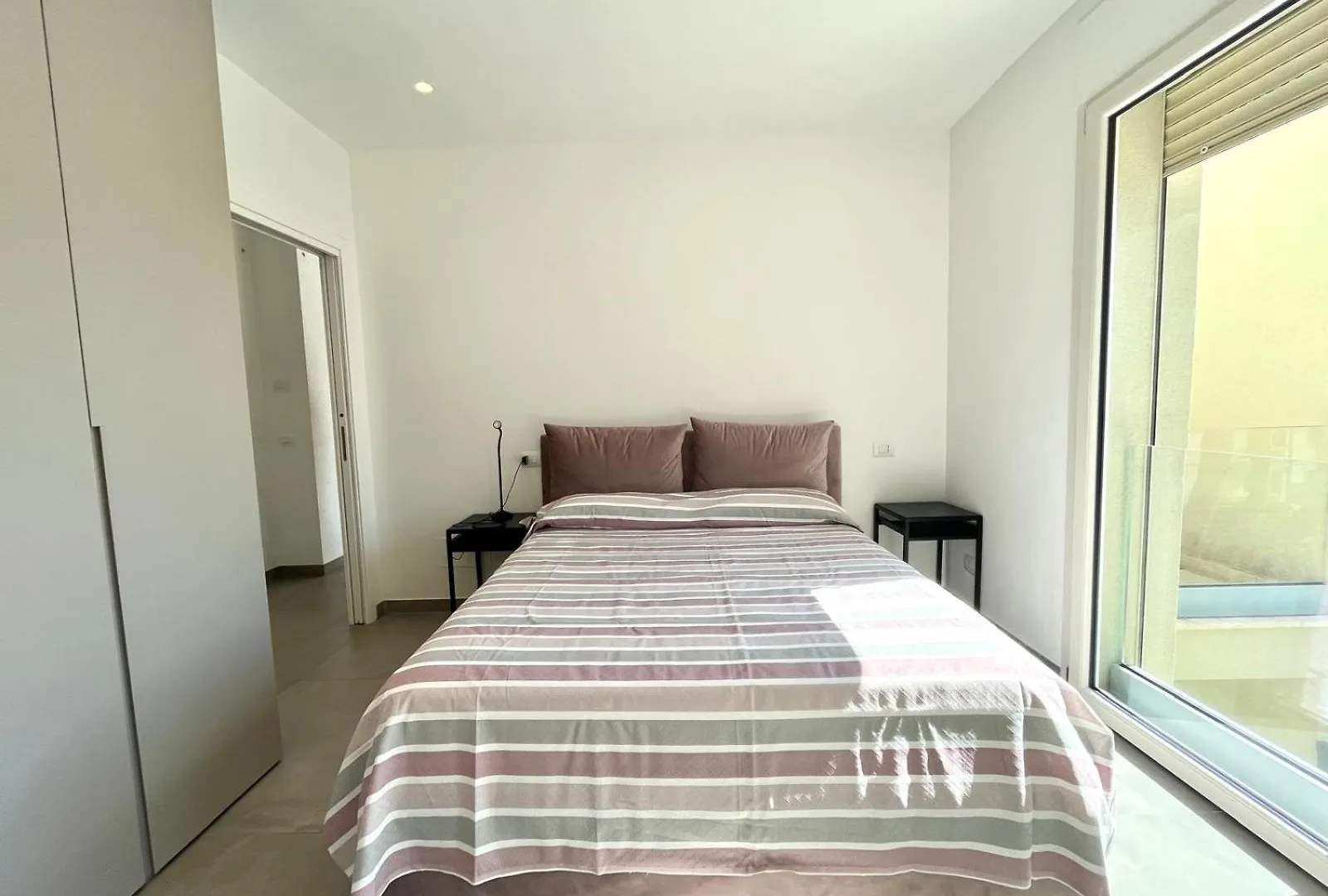 Venere Apartament Tirrenia Apartment