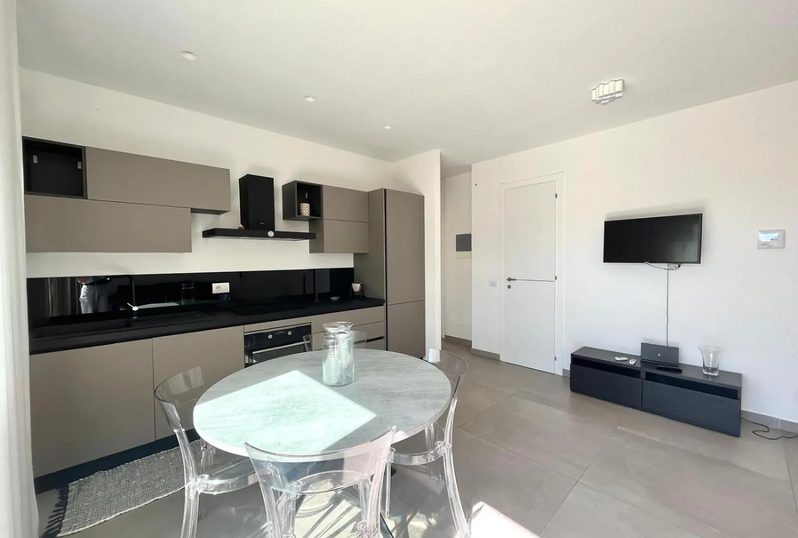 Venere Apartament Tirrenia